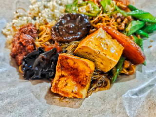 Eastern Vegetarian Food Dōng Fāng Sù Shí