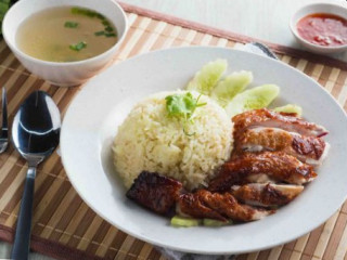 Roasted Chicken Pork Rice Loong Moon