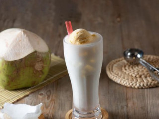 Coconut Shake Lets Smoothie