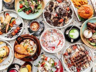 restaurant image