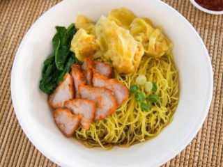 Wǒ Jiā Miàn (168 Wanton Noodles)