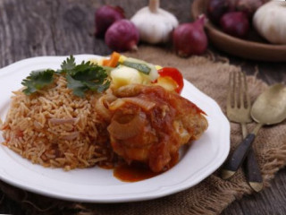 Nasi Briani Ayam Masak Merah