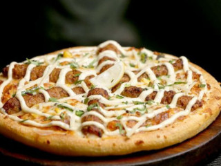 Italian Pizza Askari 11