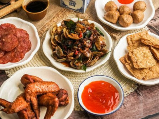 Mingkee Seafood Noodle Mín Jì La La Mǐ