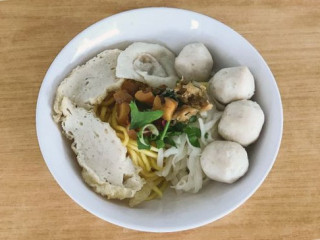 Loke Yew Road Fish Ball Noodle (taman Midah)