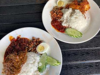 Nasi Kukus Famosa