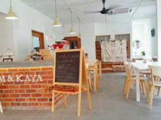 Jam Kaya Cafe
