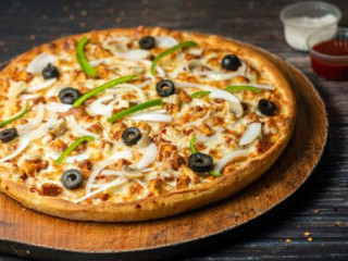 Apple Nine Canal Road