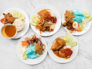 Nasi Kukus Kak Ma