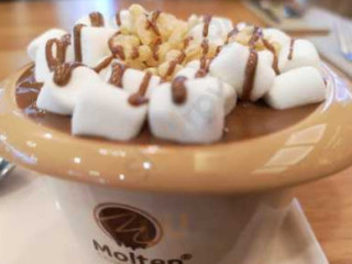 Molten Chocolate Cafe (dataran Pahlawan)
