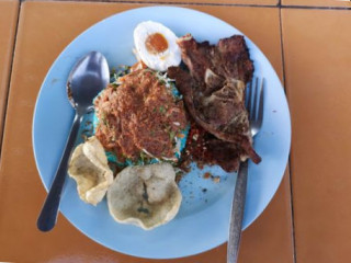 Nasi Kerabu Kak Yati