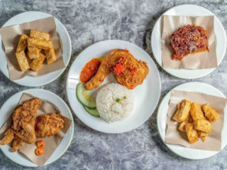 Nasi Ayam Kepsi