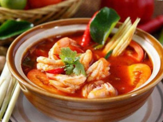 Cahaya Tomyam Seafood Pekan