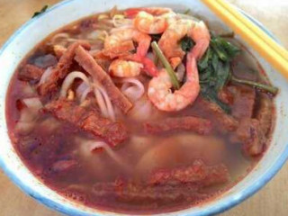 Restoran Yung Lai Siang (laksa Prawn Noodles)