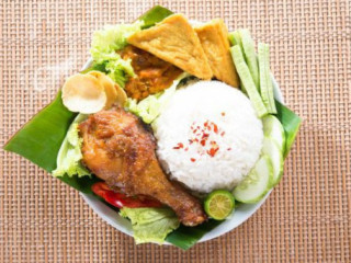 Restoran Rasa Ayam Penyet Jogjakarta