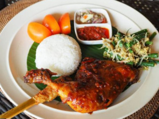 Noraini Nasi Kukus