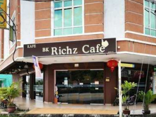 Bk Richz Cafe