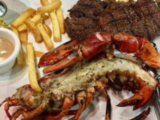 Steaks Lobsters