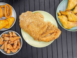Hot-star Large Fried Chicken (ap Lei Chau)