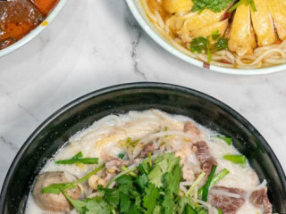 Tin Sing Yunnam Rice Noodles