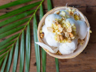 Aiskrim Sufi 'aiskrim Kelapa Pandan’