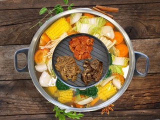 Chit Chat Steamboat Grill (puchong)