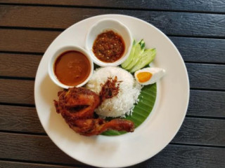 Nasi Kukus Anis