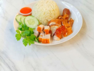 Hoo Yee Kee Hk Roasted Chicken Rice