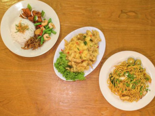 Hk Seafood (suria Sabah)