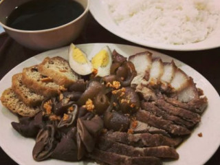 Sj Kueh Chap Pork Leg Rice Everwin Moyan Kopitiam