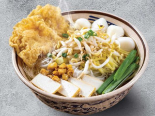 Nan Feng Canteen White Curry Laksa