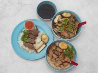 Braised Chicken, Duck, Pork Rice Chéng Jì Lǔ Jī， Yā， Ròu Fàn