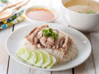 Hill Park Roasted Chicken Rice (tanjung Bungah