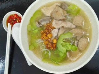 Chong Noodle Seafood Zhōng Shī Fù Hǎi Xiān Fěn Zhuān Mài Diàn