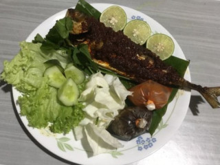 Kak Ros Ikan Bakar (cawangan 5)