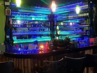 Bamboe Bar Restaurant