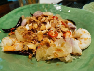 Apinara Thai Cuisine And
