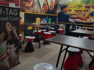 Tag Food Court