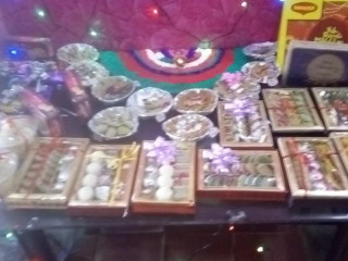 Balaji Sweets (pure Veg)