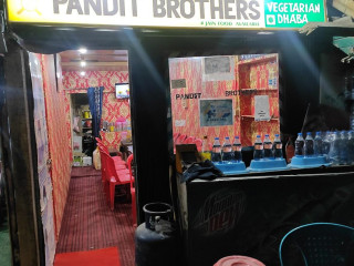 Pandit Brothers Vegetarian Dhaba/jain Food Also Available