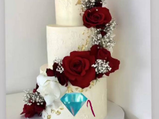 Ch Cakes-#1 Cake Delivery In Lucknow Customized Cake Toppers Engagement Cake Customized Cake Designs Birthday Cakes