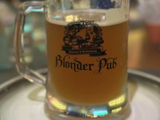 Blonder Pub