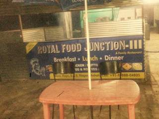 Royal Food Junction