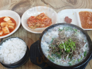 청평 장마당 순대국밥