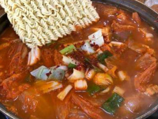 쌈싸먹는김치찌개