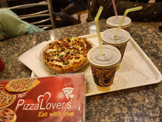 Hot Pizza Lover's