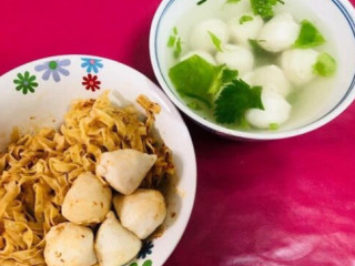 Hock Seng Choon Fish Ball Kway Teow Mee