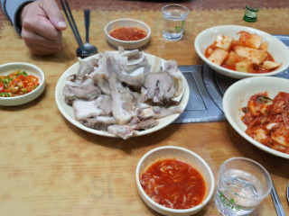 수원순대국