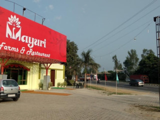 Mayuri Banquet Hall Wedding Caterers Moradabad