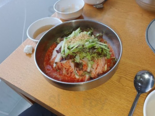 능소비빔국수